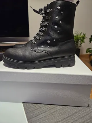 Botas Pablosky Negras.# 37.