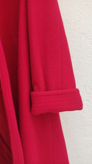 Abrigo Rojo Vertucci Talla 42