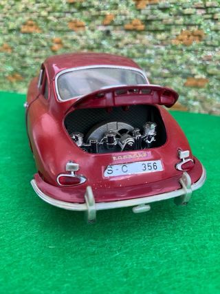 Porsche 356B (1961) – Burago – Escala 1:18