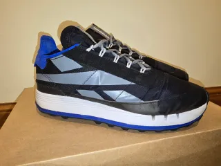 Zapatillas Reebok Negras y Azules