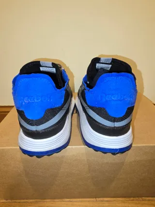 Zapatillas Reebok Negras y Azules