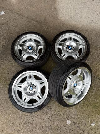 Llantas M3 E36 Doble Ancho Nuevas con Gomas