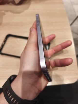 iPhone 14 Plus Morado