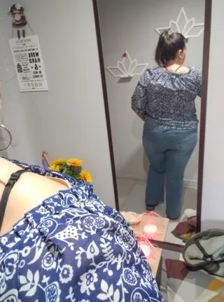 Pantalón vaquero acampanado azul