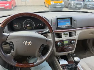 Hyundai Sonata 2006