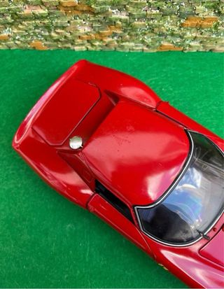 Ferrari 250 GTO/LM – Escala 1:18