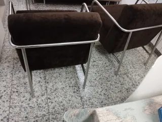 Butaca sillón marrón tela y metal