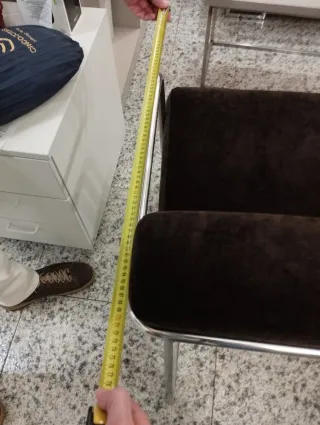 Butaca sillón marrón tela y metal