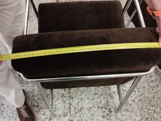 Butaca sillón marrón tela y metal