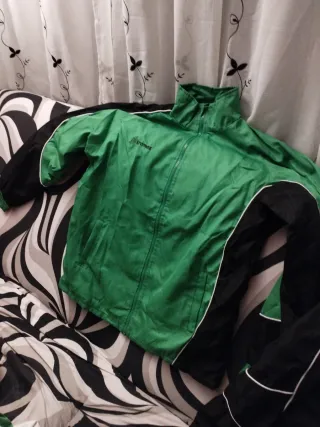 Chándal Kromex Verde-Negro Sin Estrenar y sudadera