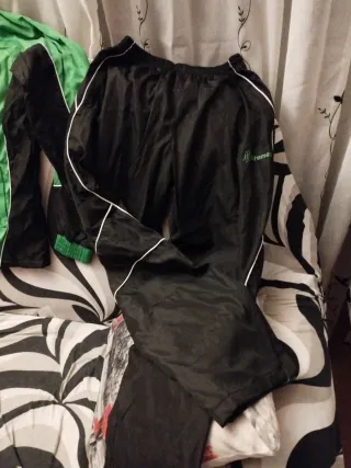 Chándal Kromex Verde-Negro Sin Estrenar y sudadera