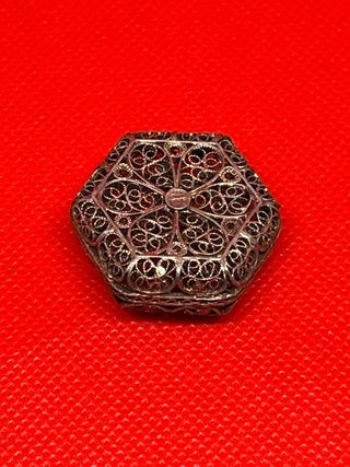 Contenitore d'epoca in argento