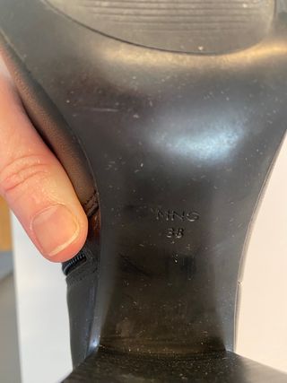 Botines Mango Tacón Cuadrado Negro