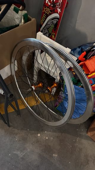 Set Ruedas Fixed 700