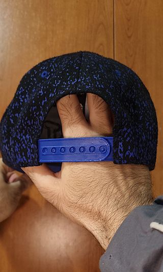 Gorra New Yorker original broche strapback.