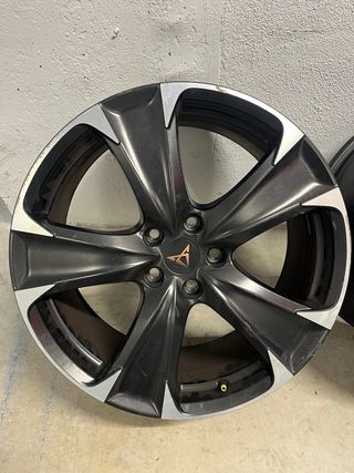 Llantas Cupra 19”