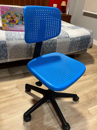 2 Sillas de Escritorio Infantiles