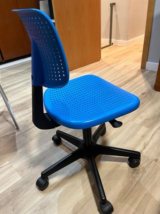 2 Sillas de Escritorio Infantiles