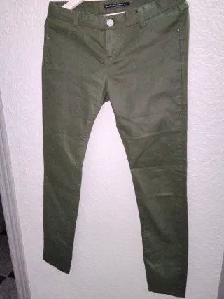 Pantalón mujer verde brillante