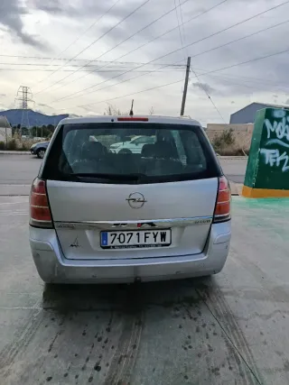 Opel Zafira 2007