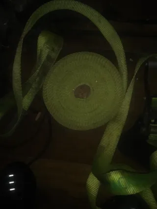 Esliga de atar cargas