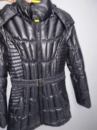 Anorak plumífero negro nuevo