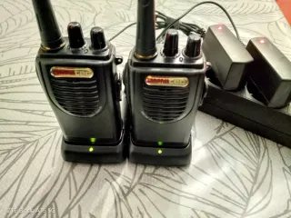 2 Walkie Talkies Omni Tec PMR Negros