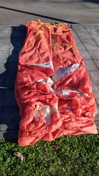 Parapente pilotos +65kg, más equipos en mi perfil