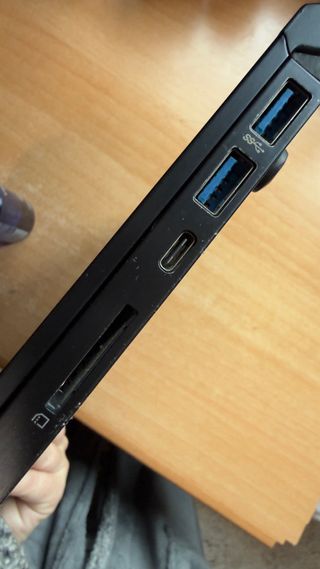 MSI Modern 14 i7-10510U 16GB RAM