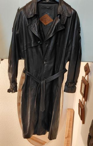 Abrigo de cuero Lottusse elegante