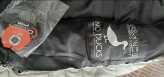 Abrigo Canadian Peak Gris y Negro