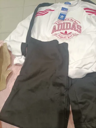 Conjunto Adidas Mujer Blanco y Negro