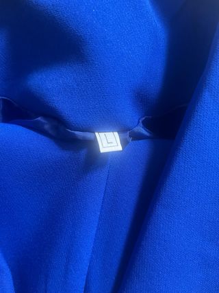 Traje azul chaqueta y pantalón