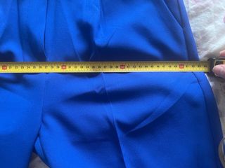 Traje azul chaqueta y pantalón