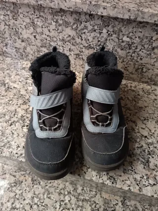 Botas de montaña para niño