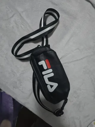 Riñonera Fila Negra