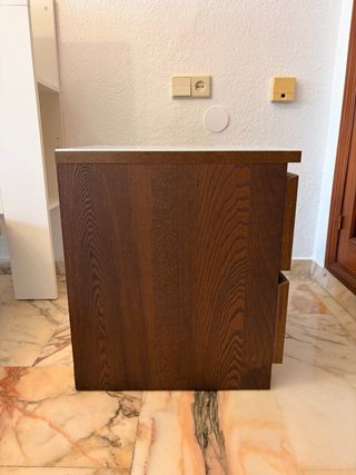 Conjunto 2 mesitas de noche IKEA madera