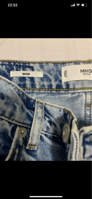 Pantalón vaquero Mango