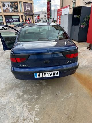 Renault Megane 1998