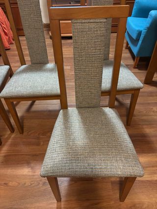 Mesa de comedor extensible y 5 sillas