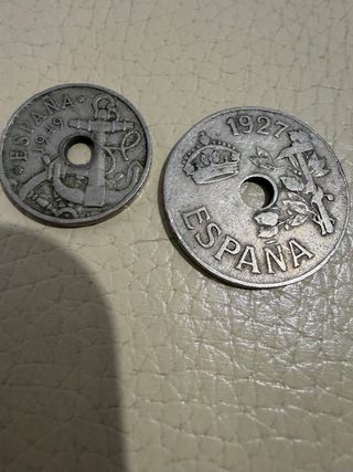 2 Monedas 50 y 25 Céntimos