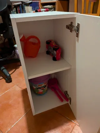 Mueble auxiliar blanco