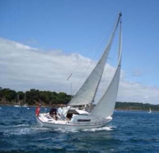 Velero Super Mistral 7m CAMBIO por coche con ITV