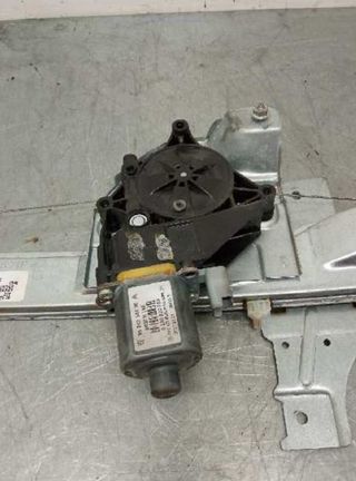 Elevalunas del izq peugeot 206747 9674254480 208 -