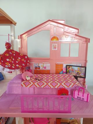 Casa delle Bambole Barbie con Accessori