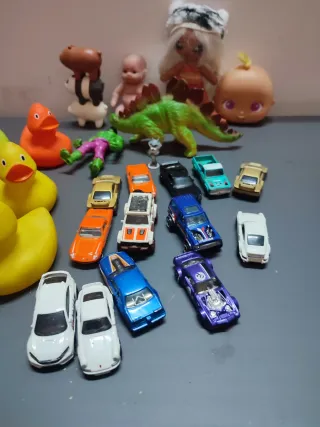 Lote de juguetes varios