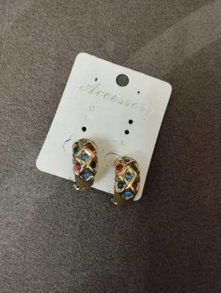 Pendientes dorados clip vintage multicolor