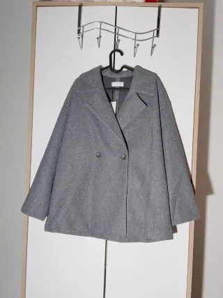 Abrigo Zara Gris Nuevo con Etiqueta