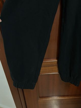 Mono Zara negro manga larga