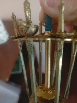 Juego de espadas para aperitivo